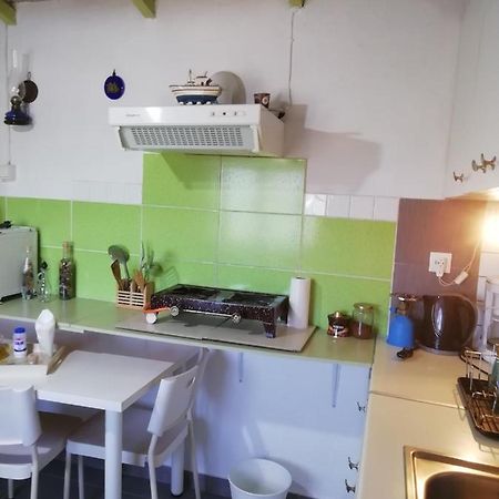 Myrovolos Villa Armenistis  Buitenkant foto