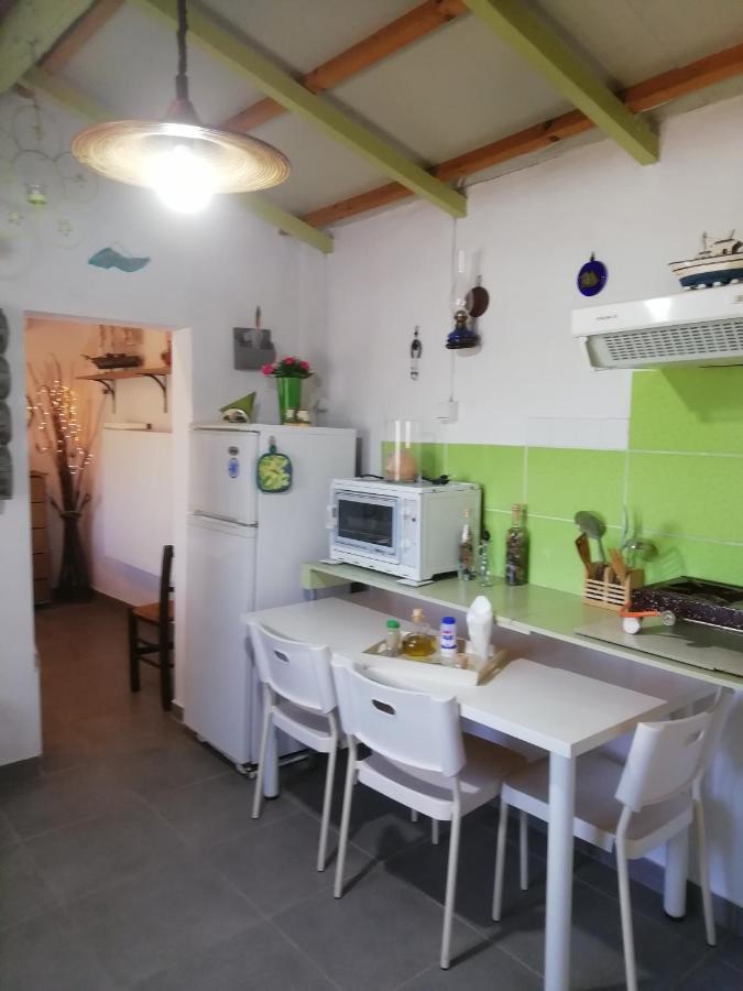 Myrovolos Villa Armenistis  Buitenkant foto